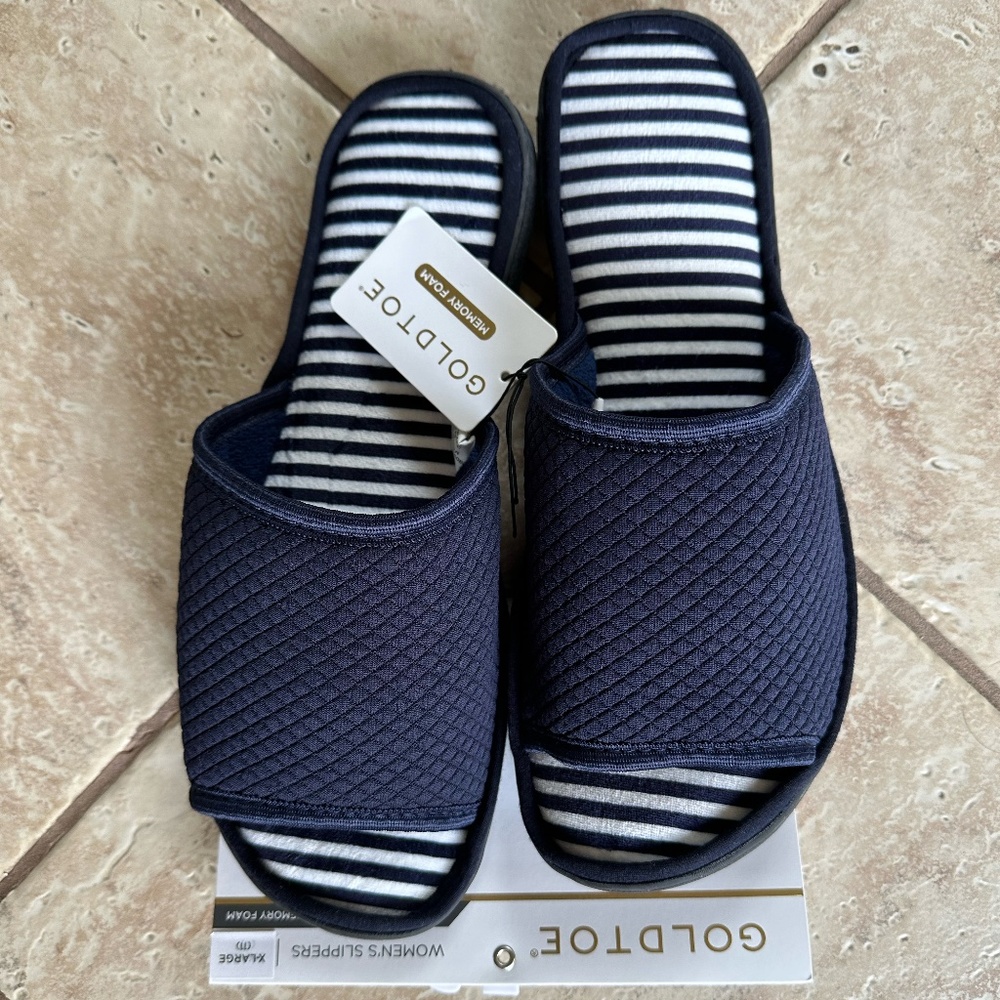 GOLD TOE QUILTED SLIDE SLIPPERS:NWT NAVY  EXTRA LARGE